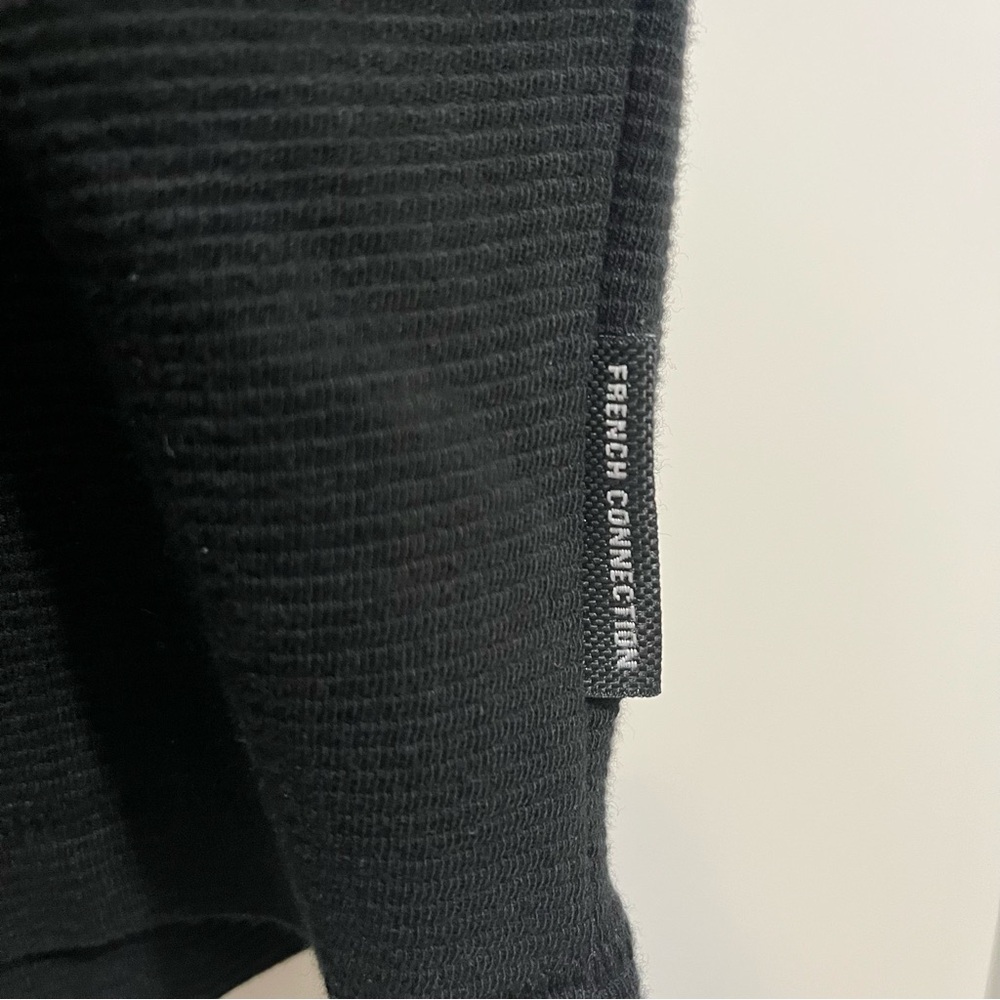 French Connection Black Ribbed Short Sleeve Crew Neck Shirt Mens Small - Picture 6 of 11